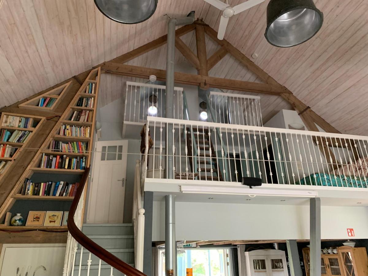 B&B De Lage Zwaluw Zwaluwe Exteriör bild