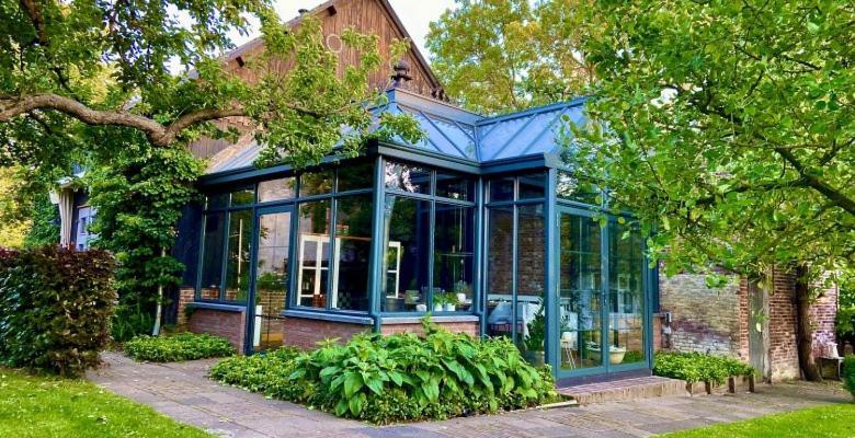 B&B De Lage Zwaluw Zwaluwe Exteriör bild