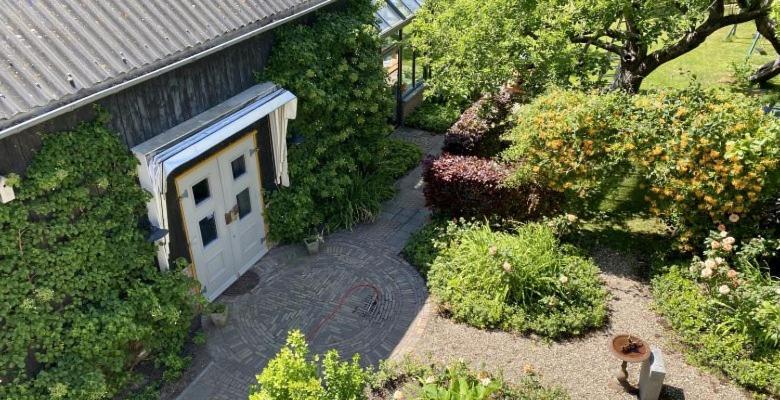 B&B De Lage Zwaluw Zwaluwe Exteriör bild